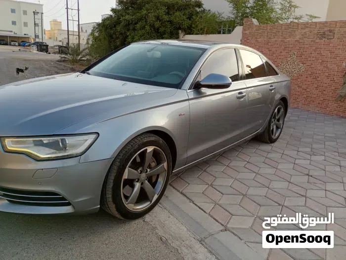 Audi A6 2012 photo 2