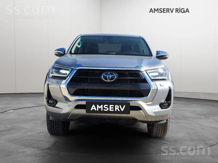 Toyota Hilux 2025 photo 5