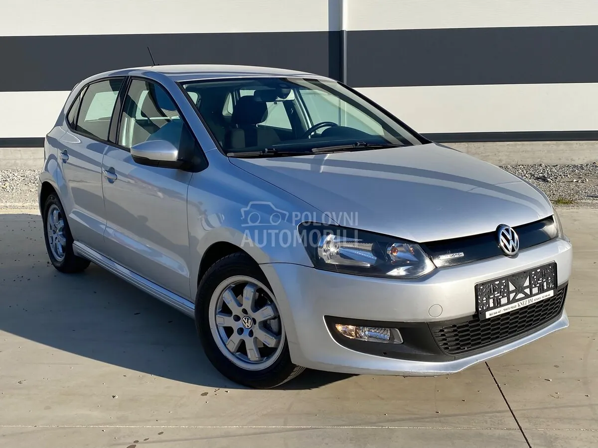 Volkswagen Polo 2012 photo 3