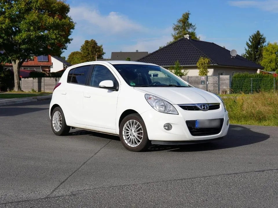 Hyundai I20
