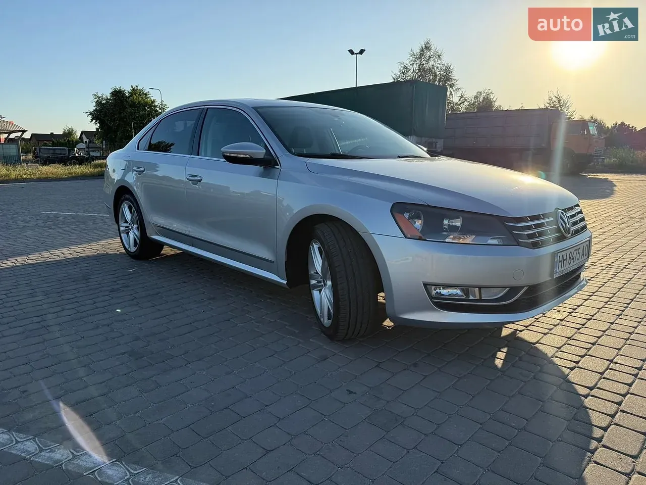 Volkswagen Passat 2014 photo 2