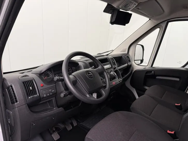 Opel Movano 2023 photo 3