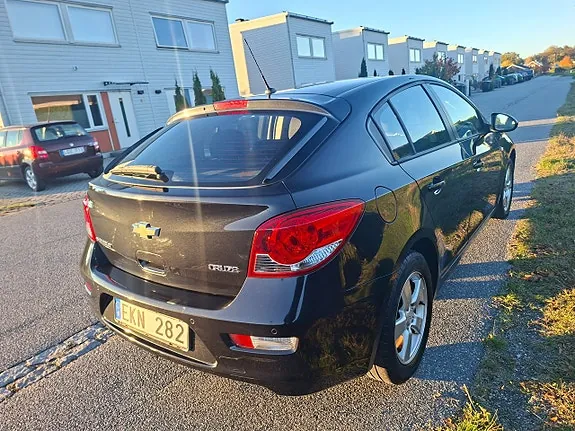 Chevrolet Cruze 2013 photo 2