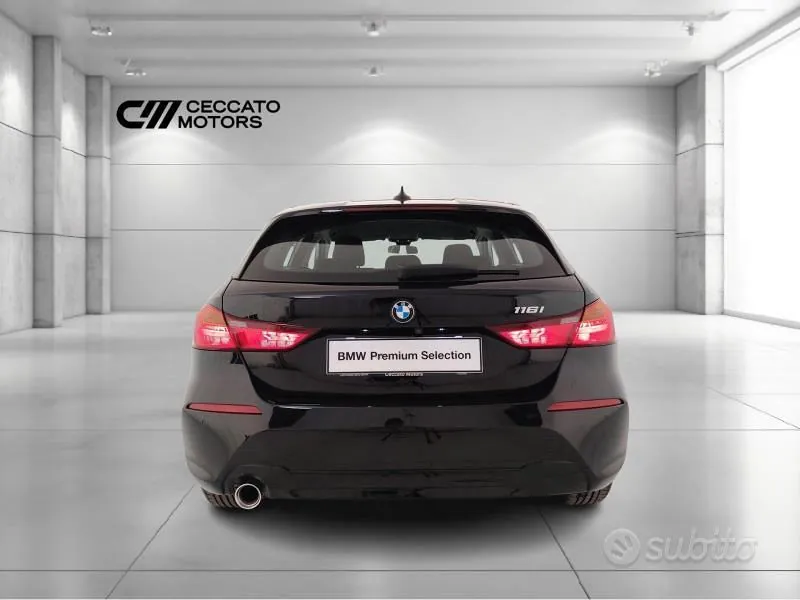 BMW 1 Series 2023 photo 5