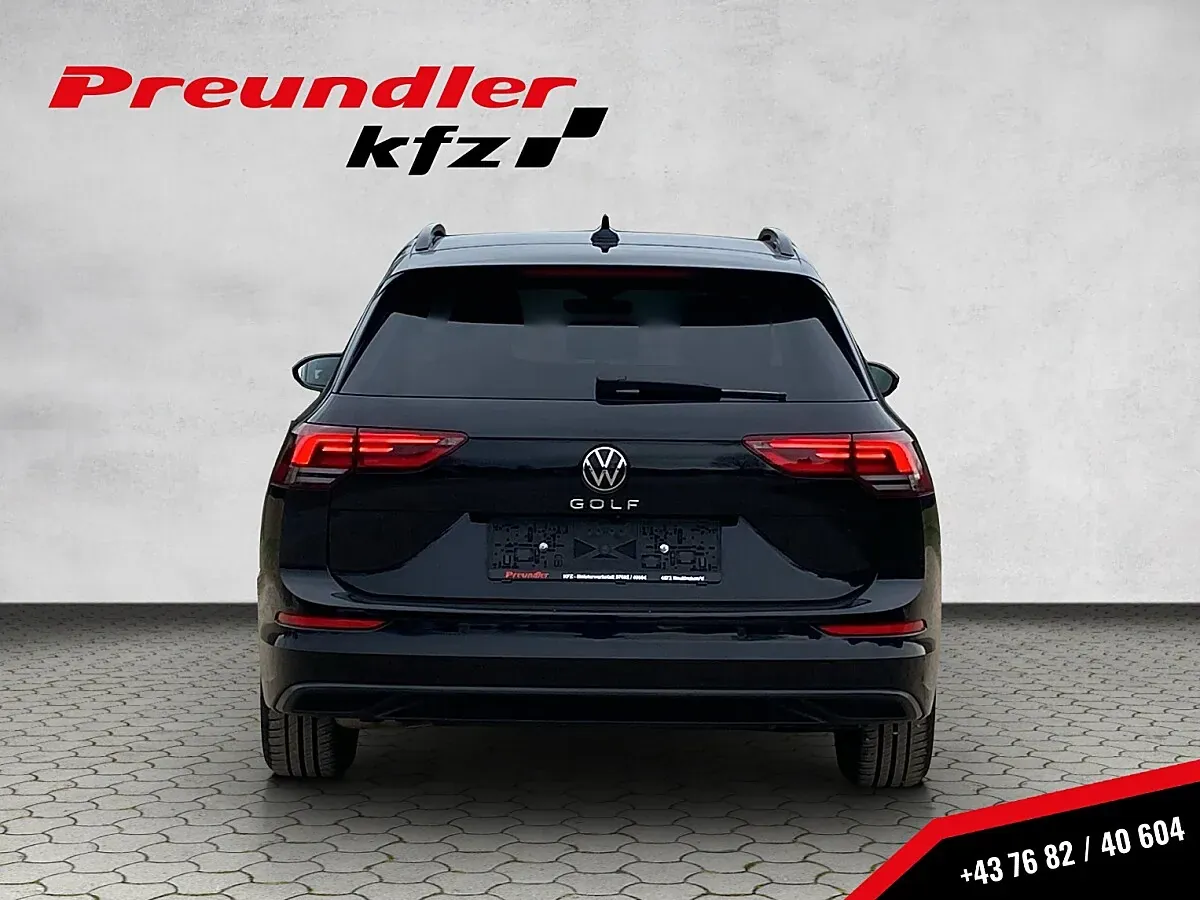 Volkswagen Golf Variant 2022 photo 3