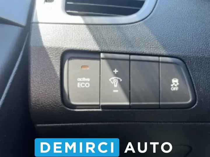 Hyundai Elantra 2016 photo 3