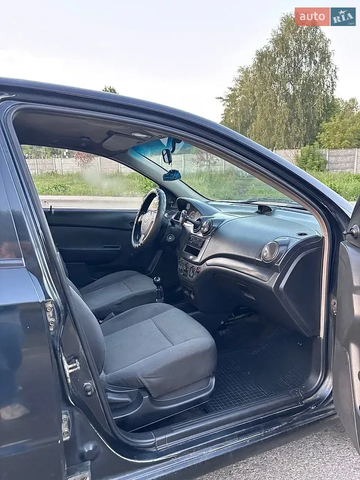 Chevrolet Aveo 2008 photo 4