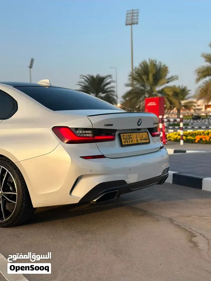 BMW 3 Series 2021 photo 3