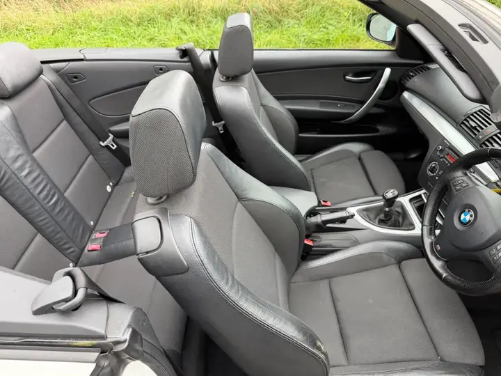 BMW 1 Series 2010 photo 3