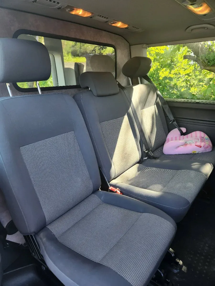 Volkswagen T5 2011 photo 2