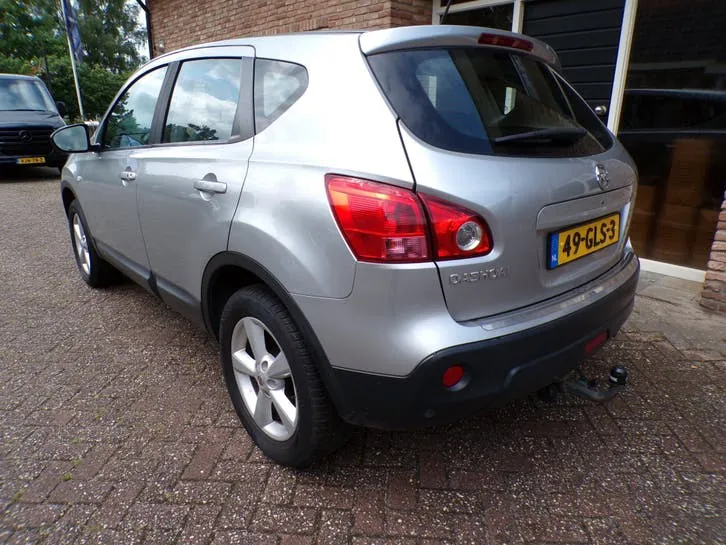 Nissan Qashqai 2008 photo 3