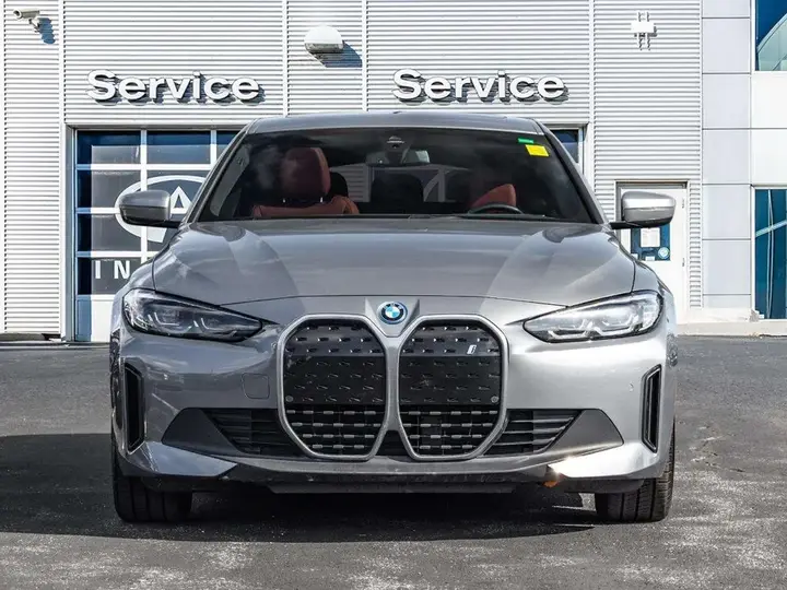 BMW I4 2024 photo 2