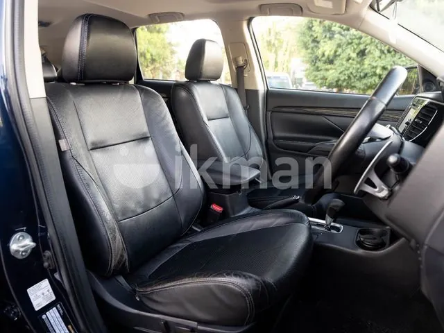 Mitsubishi Outlander 2015 photo 4