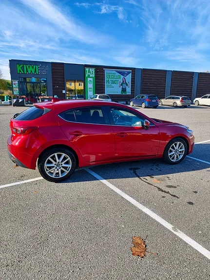 Mazda 3 2015 photo 4