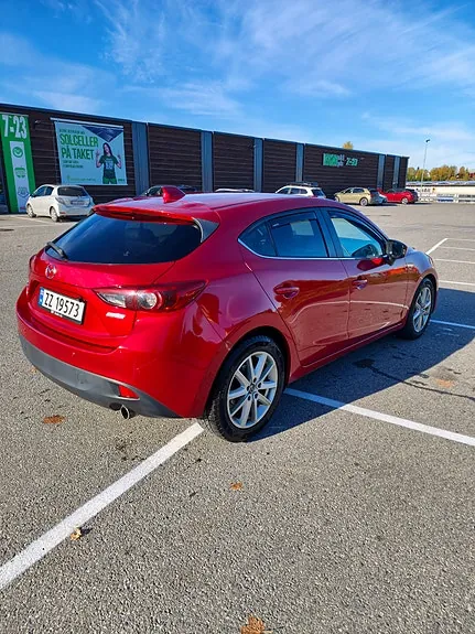 Mazda 3 2015 photo 5