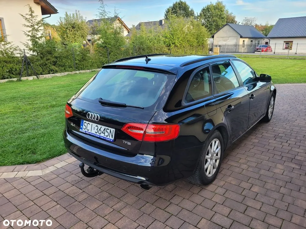 Audi A4 Avant 2012 photo 5