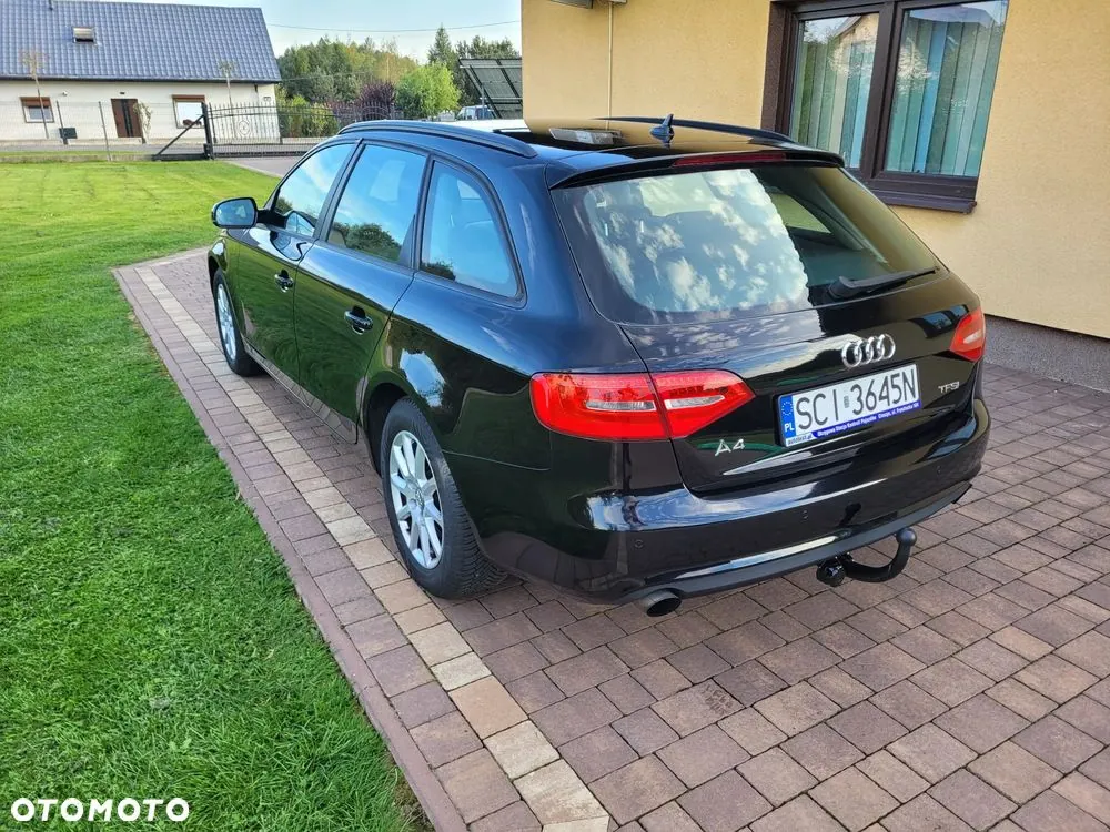 Audi A4 Avant 2012 photo 3