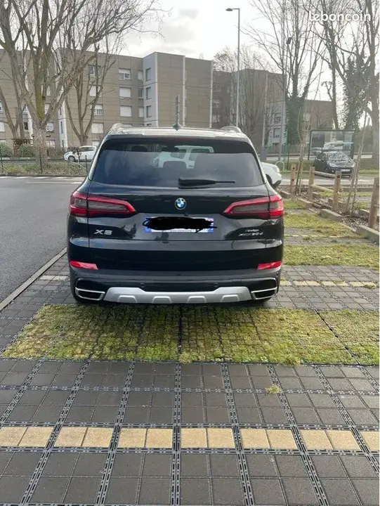 BMW X5 2019 photo 2