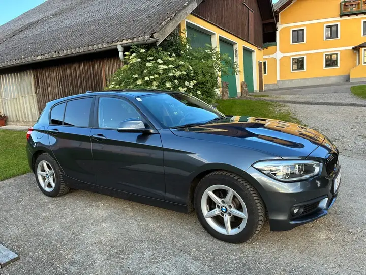 BMW 1 Series 2017 photo 2