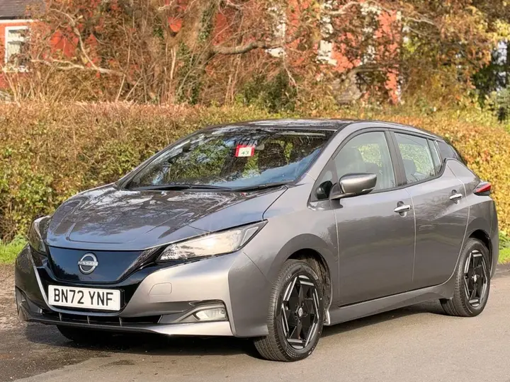 Nissan Leaf 2022 photo 3