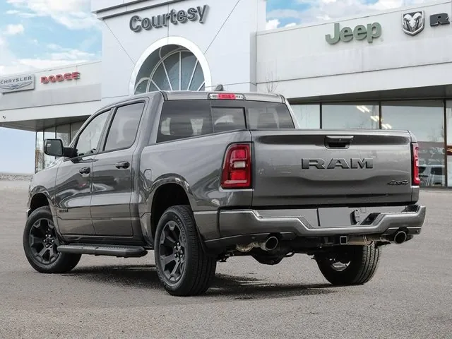Ram 1500 Express 2026 photo 5