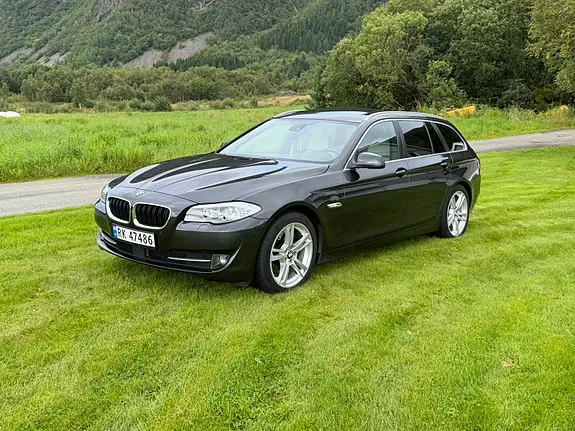 BMW 520I 2012 photo 3