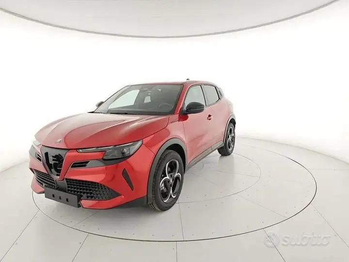 Alfa Romeo Junior 2026 photo 2