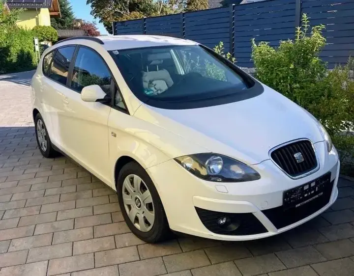 Seat Altea Xl 2010 photo 2