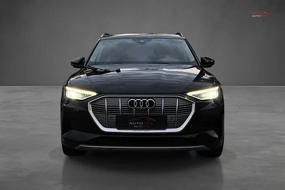 Audi E-Tron 2021 photo 4
