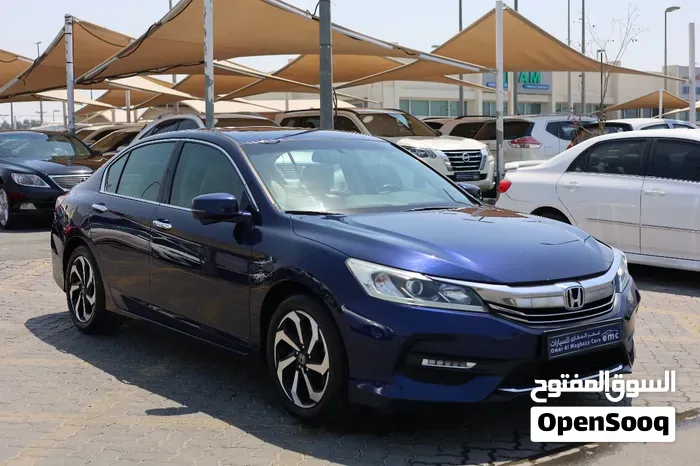 Honda Accord 2017 photo 2