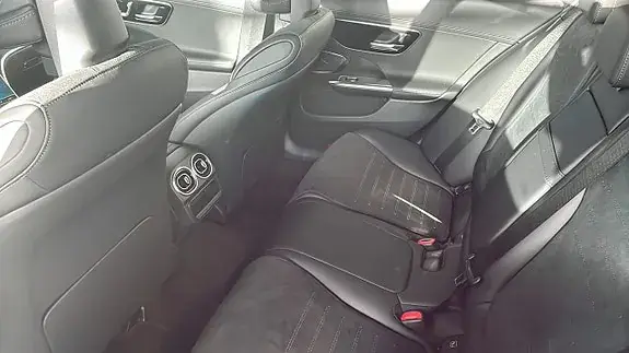 Mercedes-Benz C 300 E 2027 photo 5