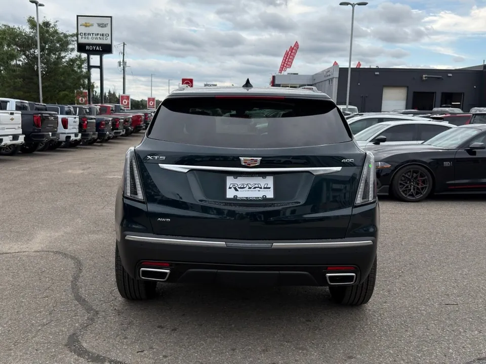 Cadillac Xt5 2026 photo 4