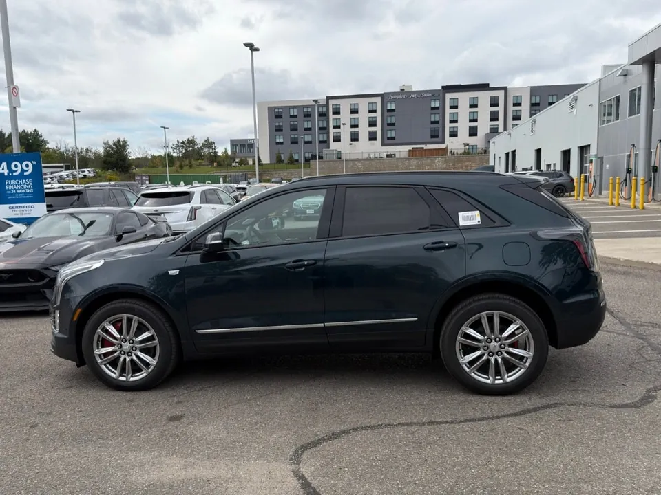 Cadillac Xt5 2026 photo 2