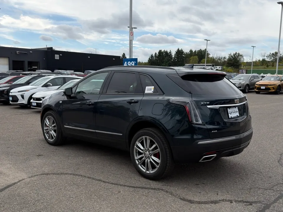 Cadillac Xt5 2026 photo 3