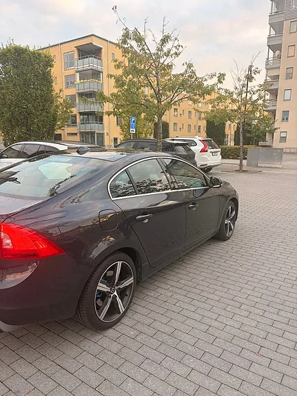 Volvo S60 2018 photo 3
