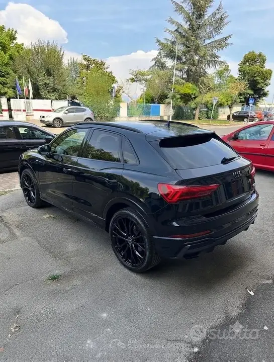 Audi Q3 2022 photo 3