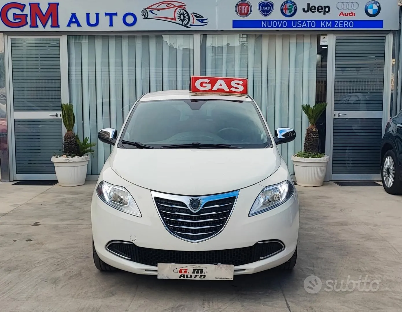 Lancia Ypsilon 2012 photo 3