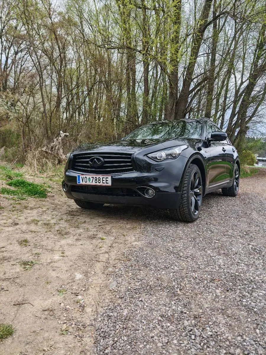 Infiniti Qx70 2015 photo 2