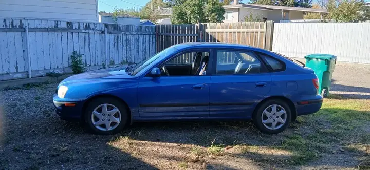 Hyundai Elantra 2005 photo 2