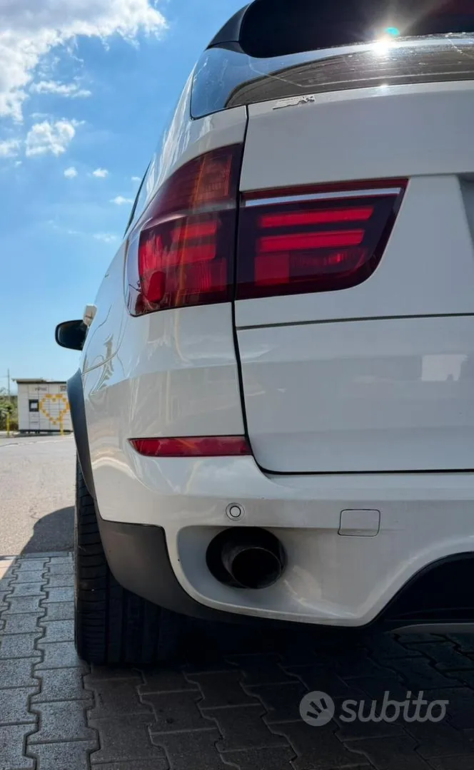 BMW X5 2011 photo 5