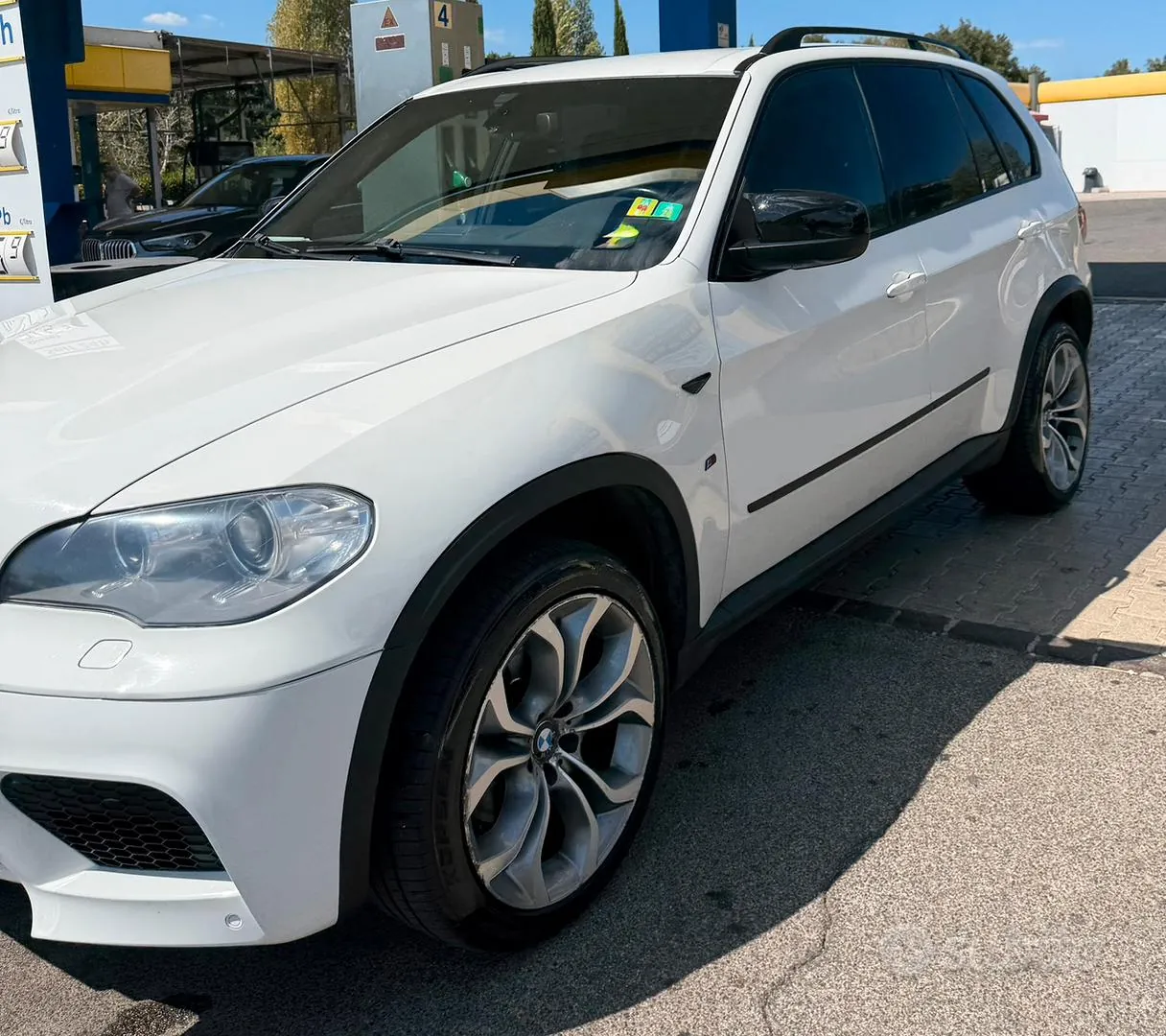 BMW X5 2011 photo 2