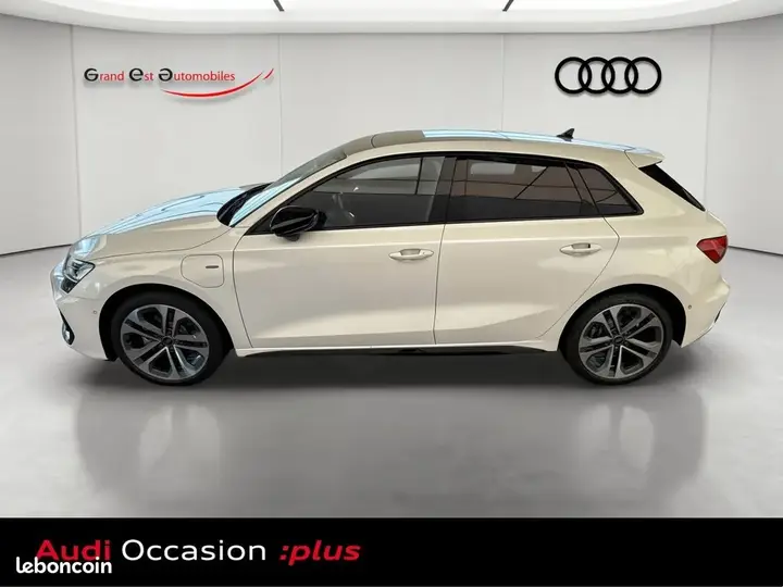 Audi A3 2026 photo 2