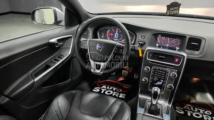Volvo S60 2015 photo 2