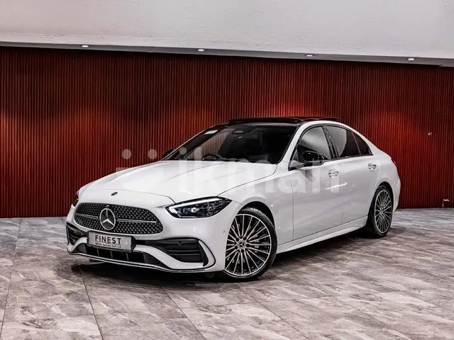 Mercedes-Benz C200