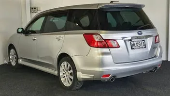 Subaru Exiga 2010 photo 5