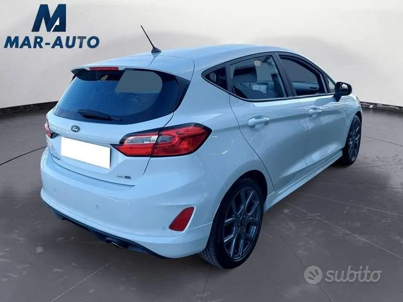 Ford Fiesta 2023 photo 3