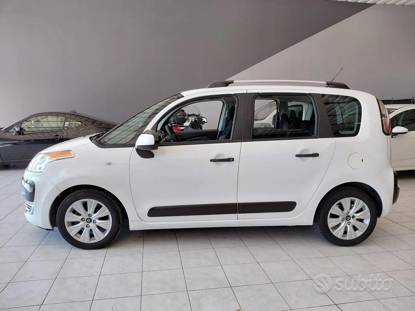 Citroen C3 Picasso 2011 photo 3
