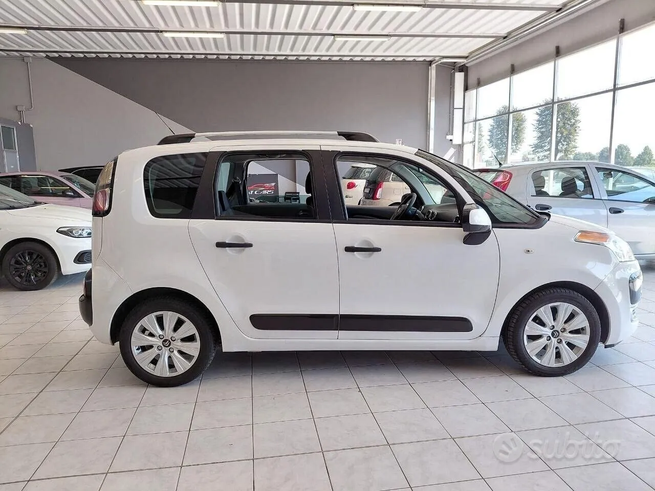 Citroen C3 Picasso 2011 photo 4