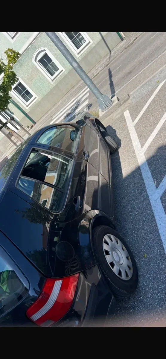 Volkswagen Golf 2004 photo 2
