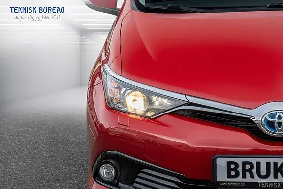 Toyota Auris 2016 photo 3